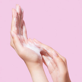 Mary & May Vegan Low pH Hyaluronic Gel Cleanser, 150 ml