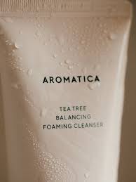 AROMATICA Tea Tree Balancing Foaming Cleanser, 180 g