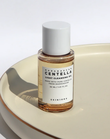 Madagascar Centella Light Cleansing Oil 30ml