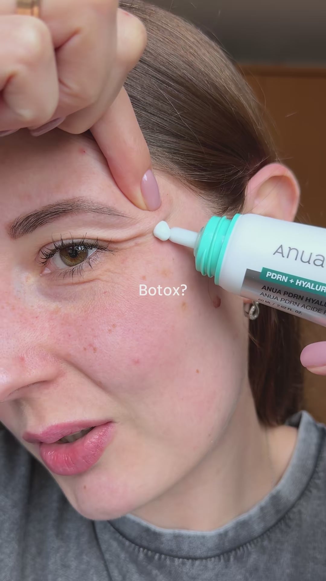 Want that glass skin effect without injections? 💉❌ I’m testing the ANUA PDRN Hyaluronic Acid 100 Moisturising Cream — powered by salmon DNA, hyaluronic acid & collagen. It deeply hydrates, plumps fine lines from within, and gives the skin a radiant 